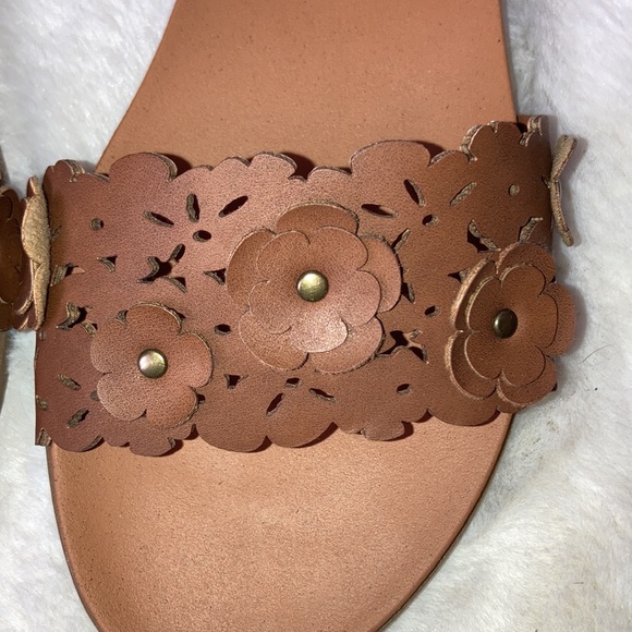 Brown Floral Sandals - Picture 2 of 4